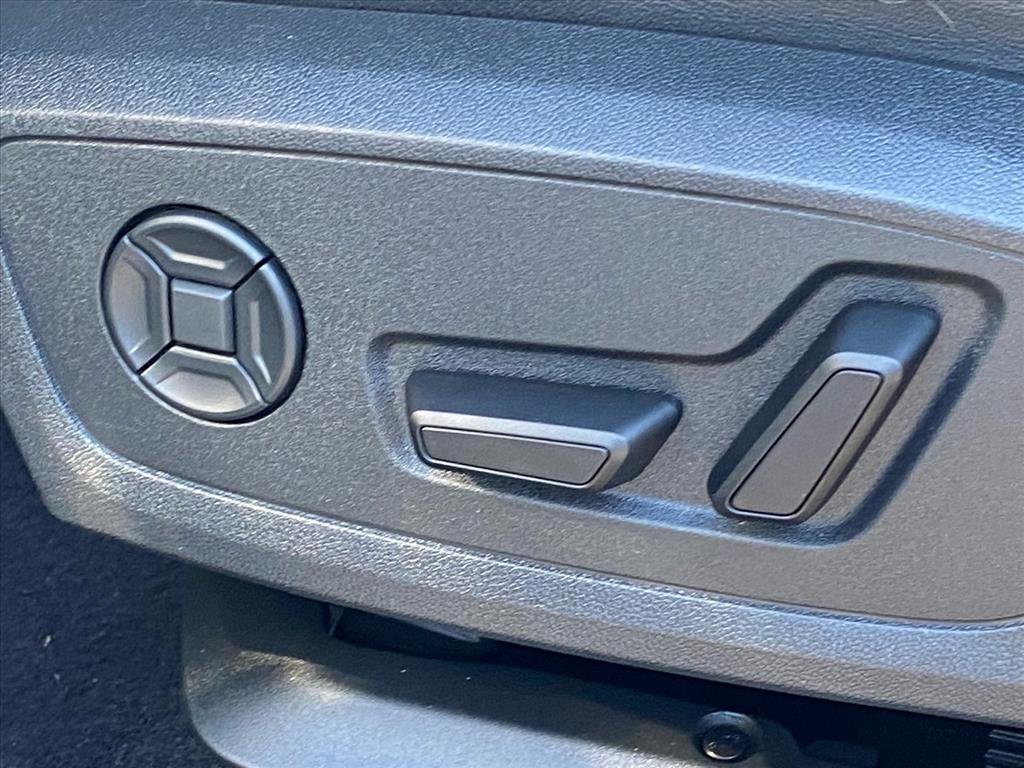 Used 2024 Audi Q4 e-tron Premium Plus w/ Premium Plus image 12
