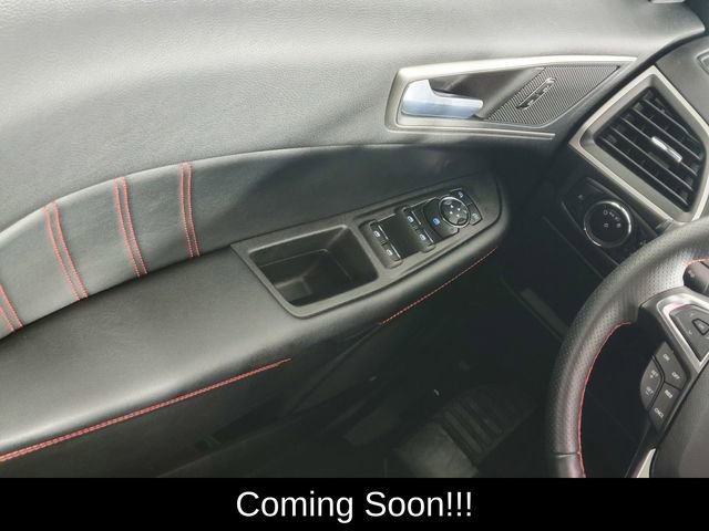 Used 2023 Ford Edge ST-Line image 32