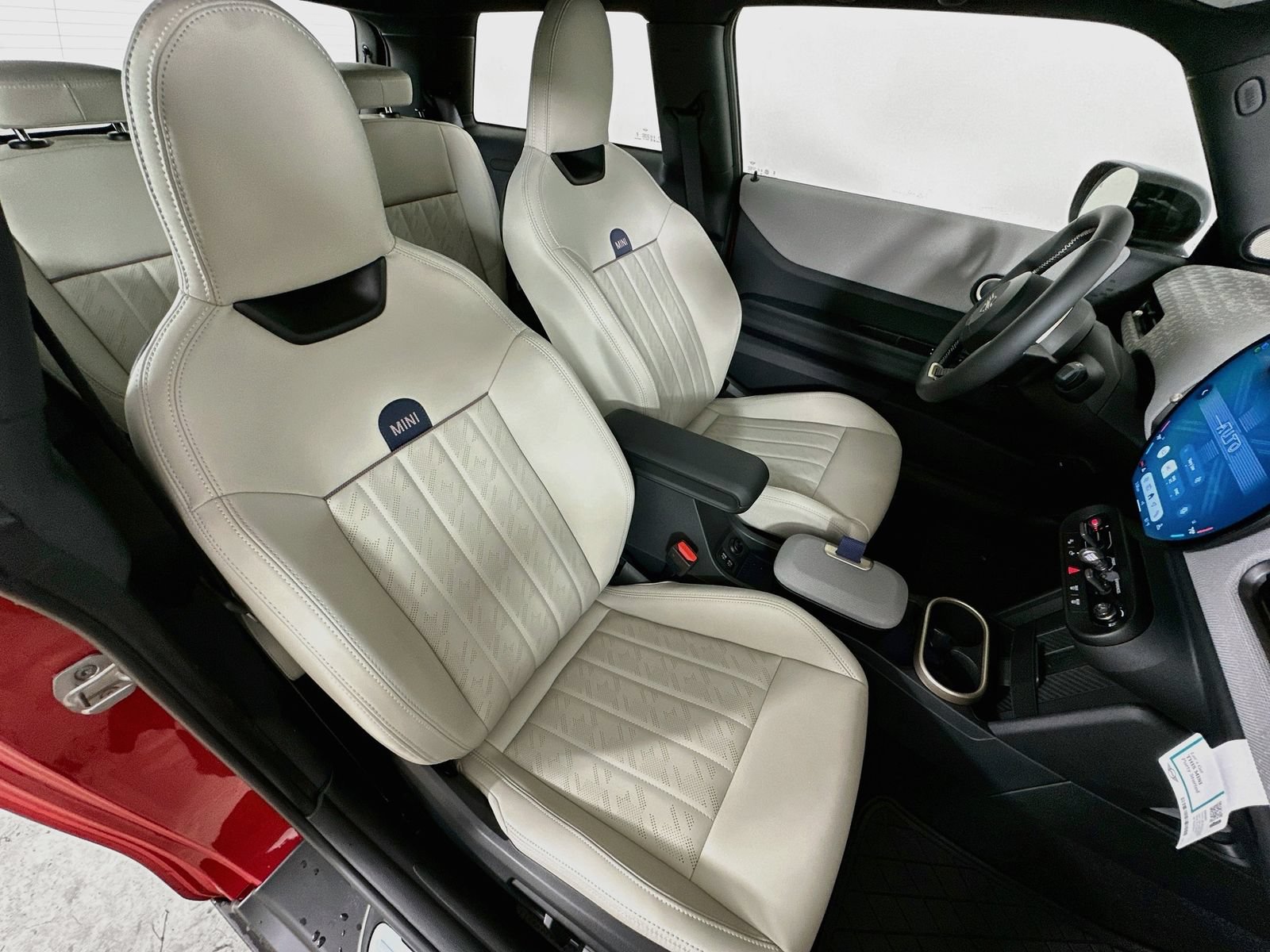 New 2026 MINI Cooper 2-Door Hardtop FWD image 39
