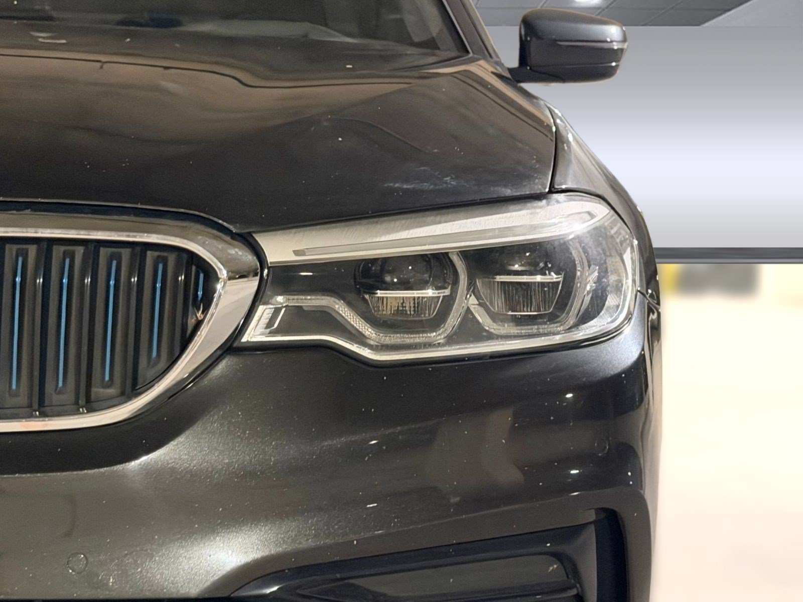 Used 2019 BMW 530e xDrive w/ Executive Package AWD/4WD image 10