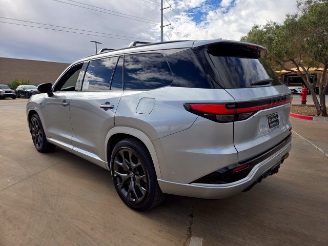 New 2026 Lexus TX 500h AWD w/ Technology Package image 4