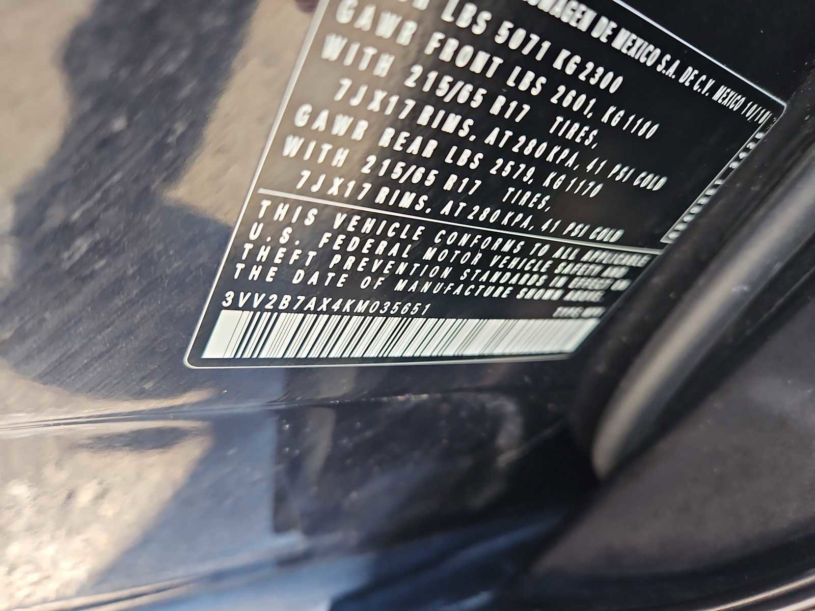 Used 2019 Volkswagen Tiguan SE w/ Panoramic Sunroof Package AWD/4WD image 13