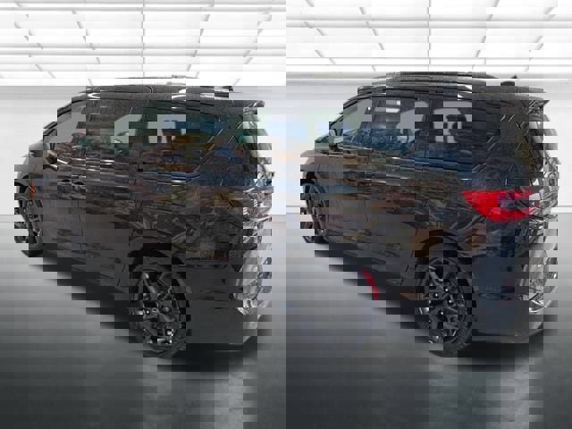 New 2026 Chrysler Pacifica Select w/ S Appearance Package image 4