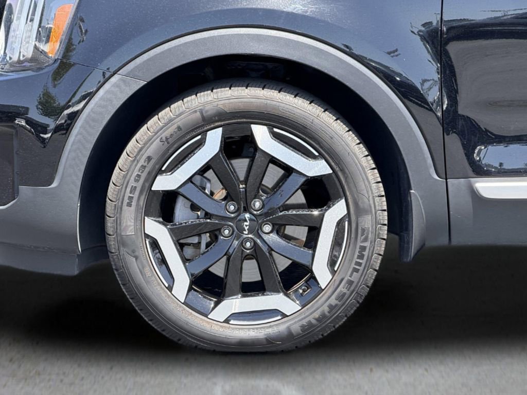 Used 2023 Kia Telluride S AWD/4WD image 26