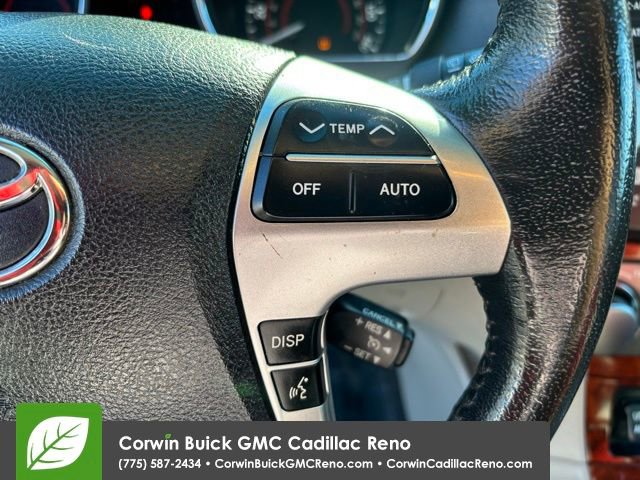 Used 2012 Toyota Highlander Limited image 12