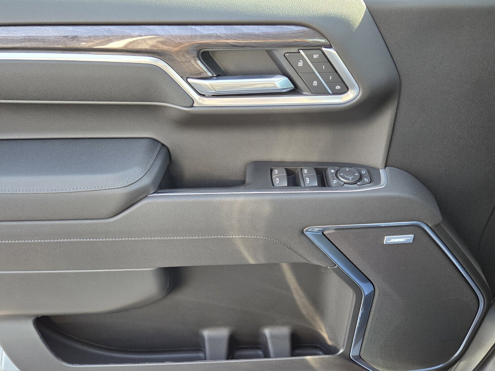 New 2026 Chevrolet Silverado 1500 LTZ w/ Technology Package image 14