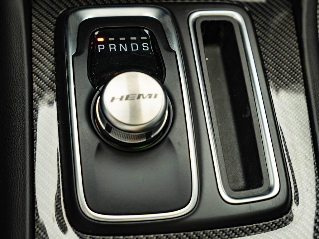 Used 2023 Chrysler 300 C RWD image 37