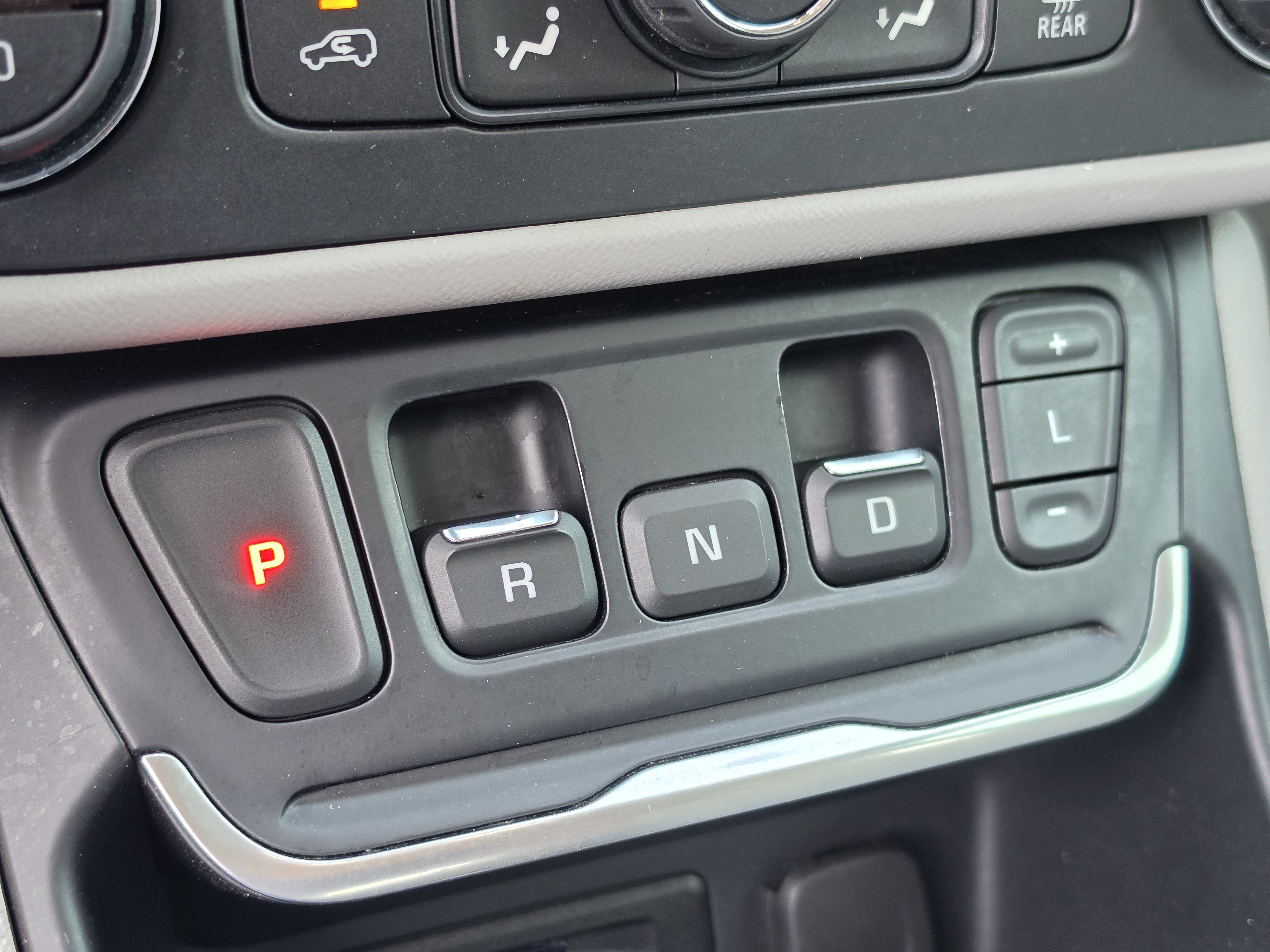 Used 2020 GMC Terrain SLT w/ Preferred Package FWD image 31