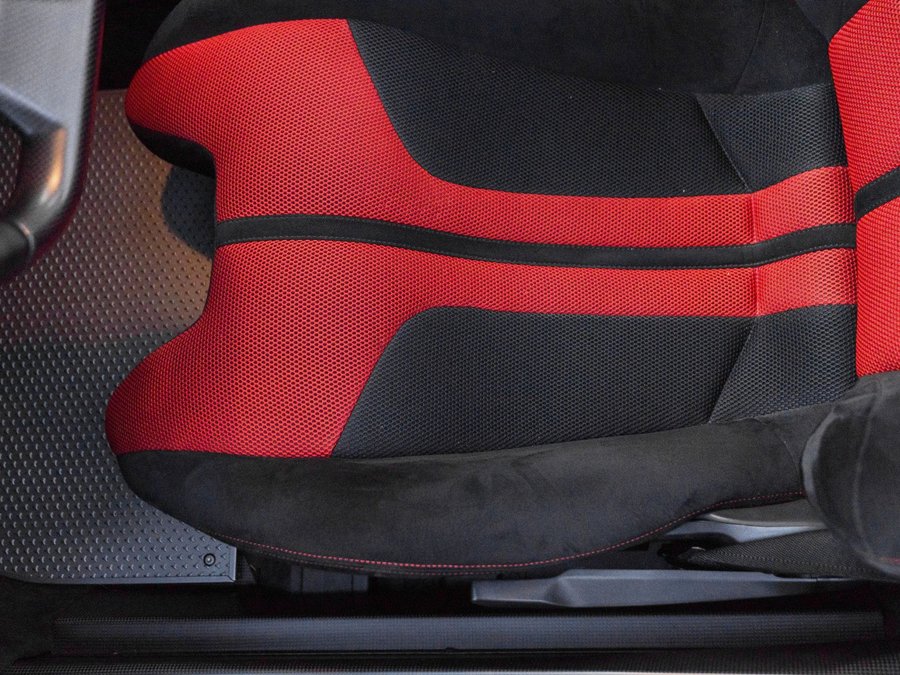 Used 2020 Ferrari 488 Pista Spider image 24