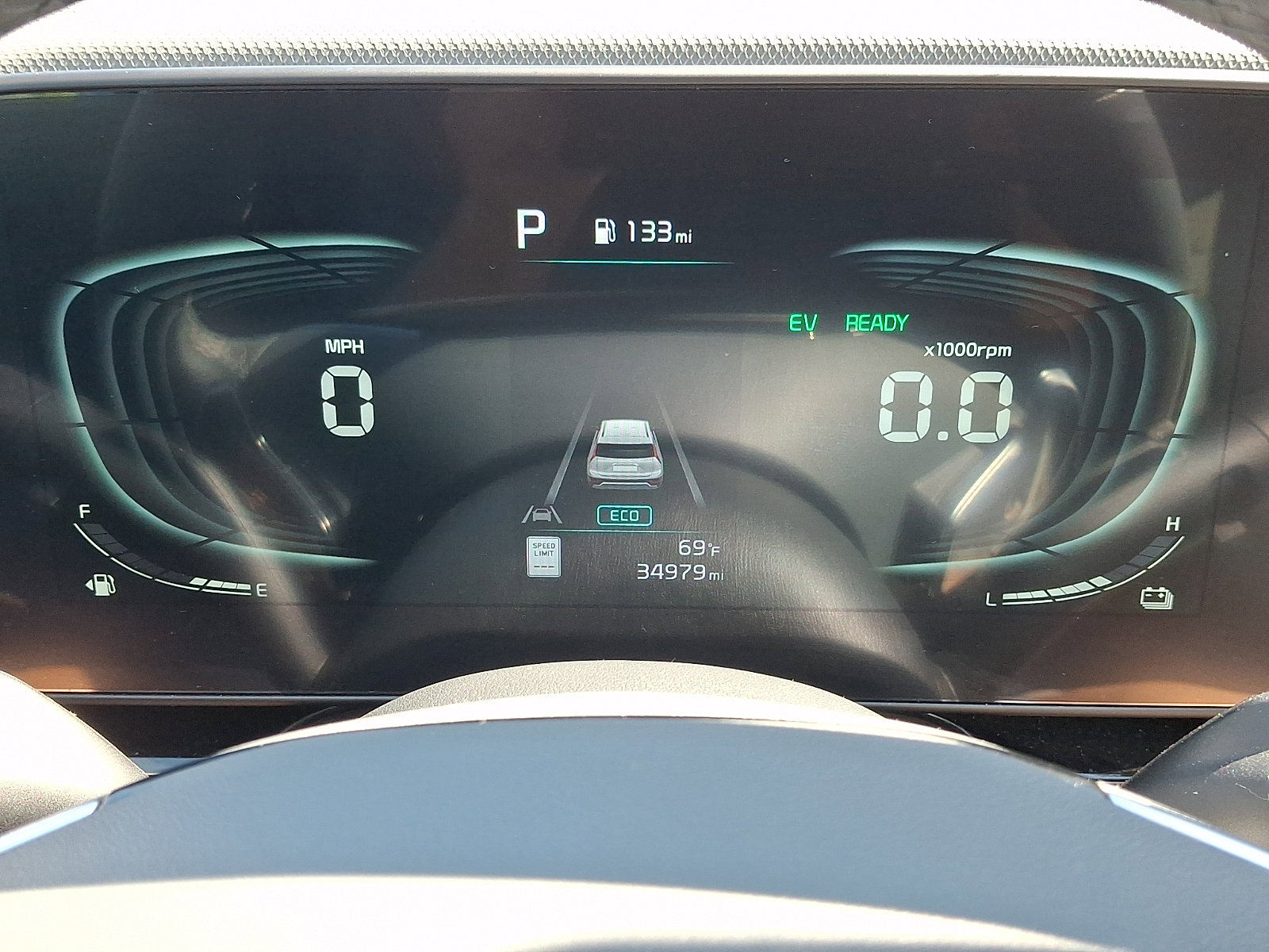 Used 2023 Kia Niro EX Touring FWD image 21