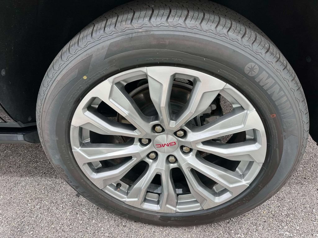Certified 2023 GMC Yukon Denali AWD/4WD image 11