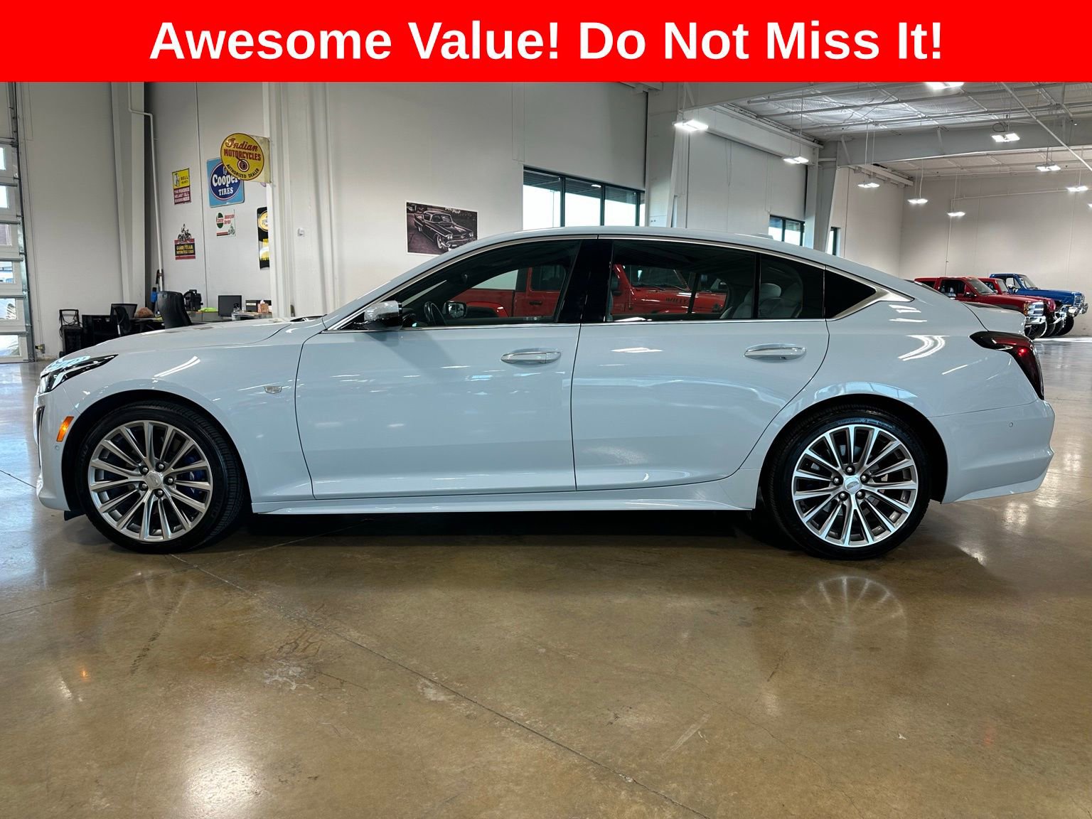 Used 2022 Cadillac CT5 Premium Luxury image 4