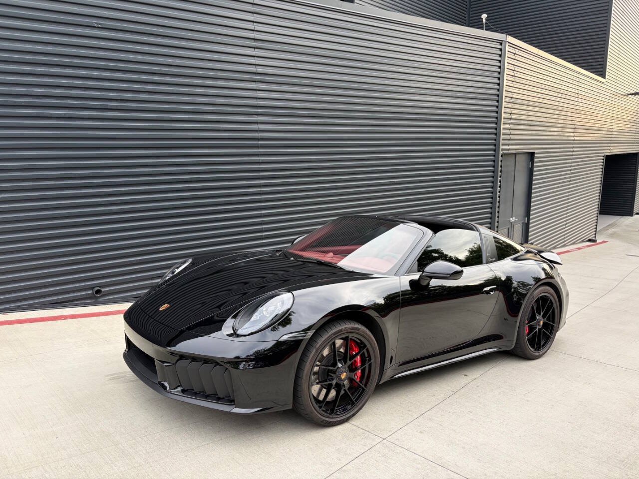 Used 2025 Porsche 911 Targa 4 GTS AWD/4WD image 6