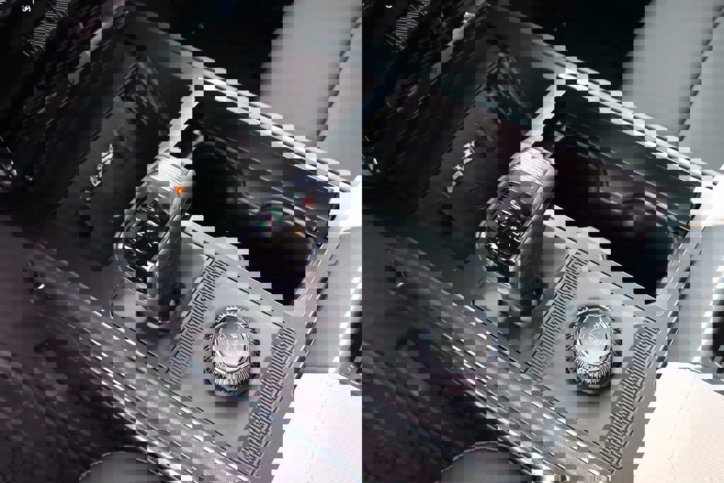 New 2026 GMC Hummer EV SUV w/ LPO, Dark Essentials Package image 21