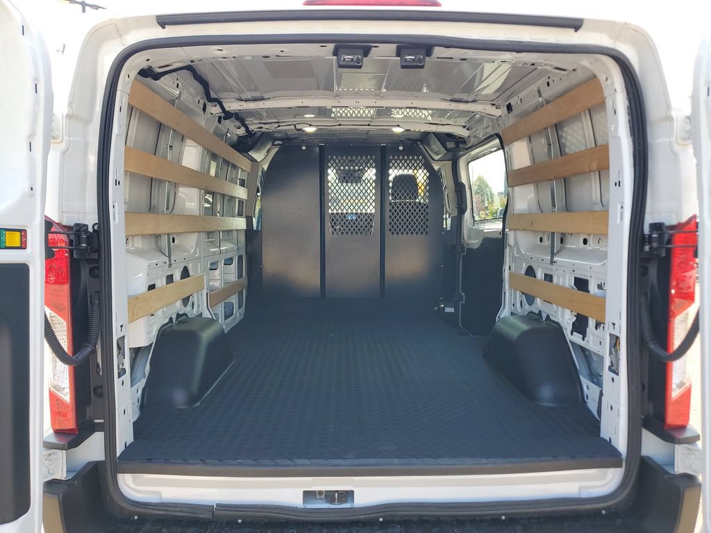 Certified 2024 Ford Transit 250 Low Roof w/ Exterior Upgrade Package RWD image 8