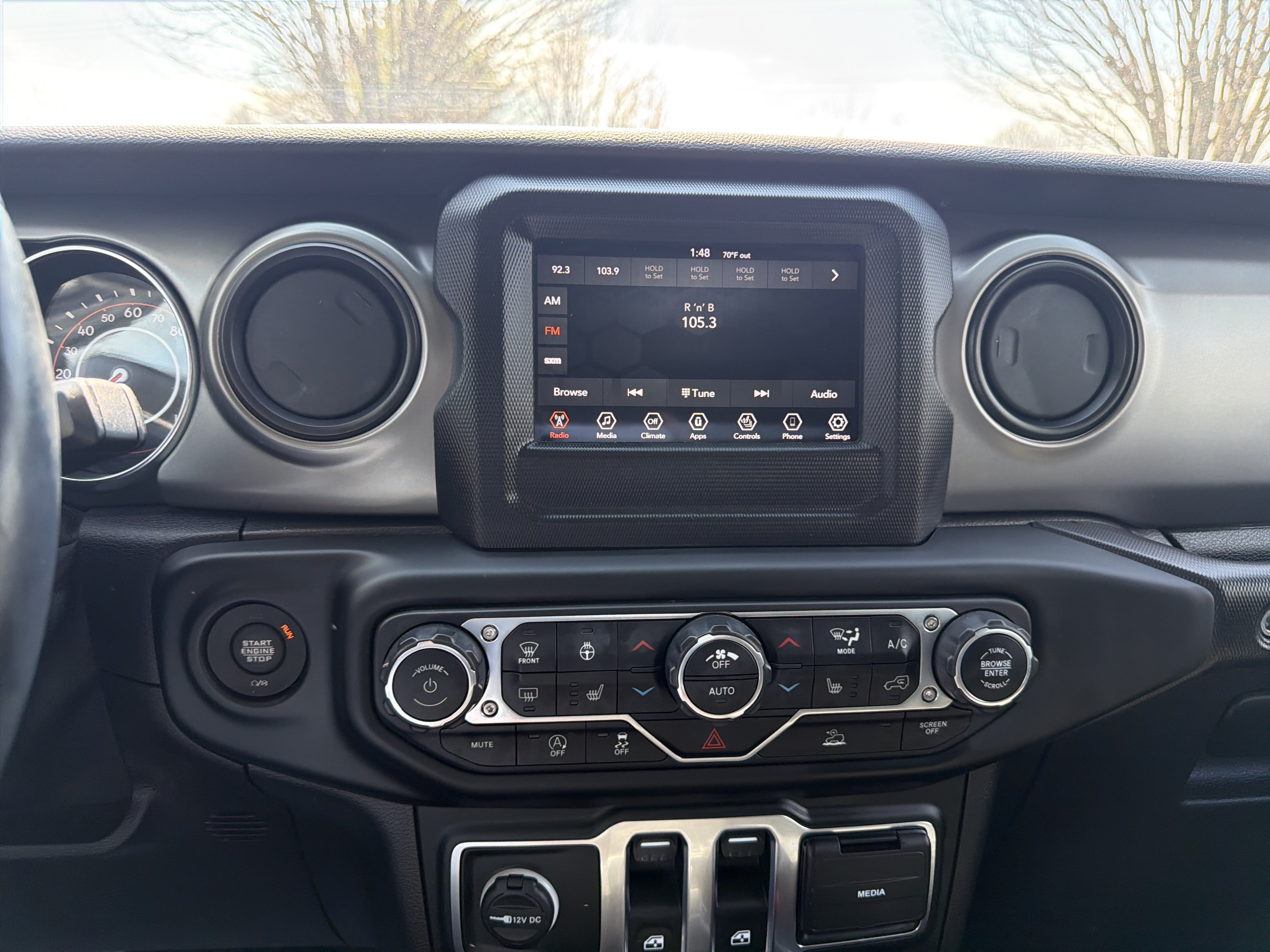 Used 2021 Jeep Wrangler Willys AWD/4WD image 22