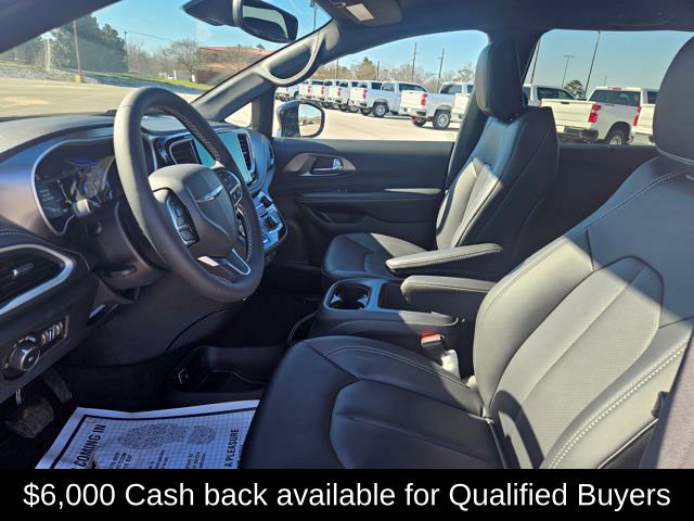 New 2026 Chrysler Pacifica Select FWD image 9