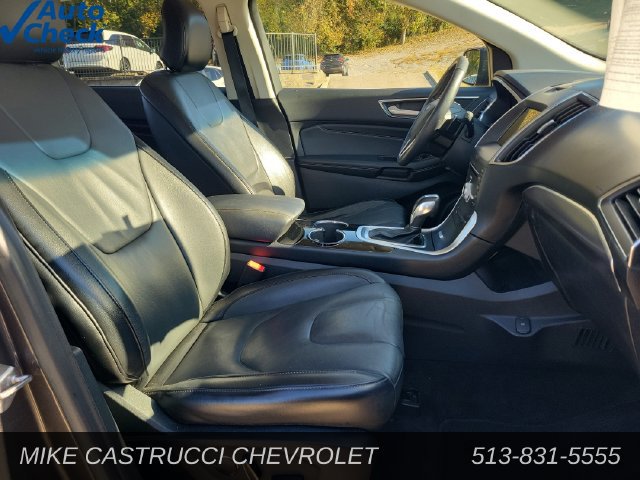Used 2018 Ford Edge Titanium w/ Technology Package FWD image 27