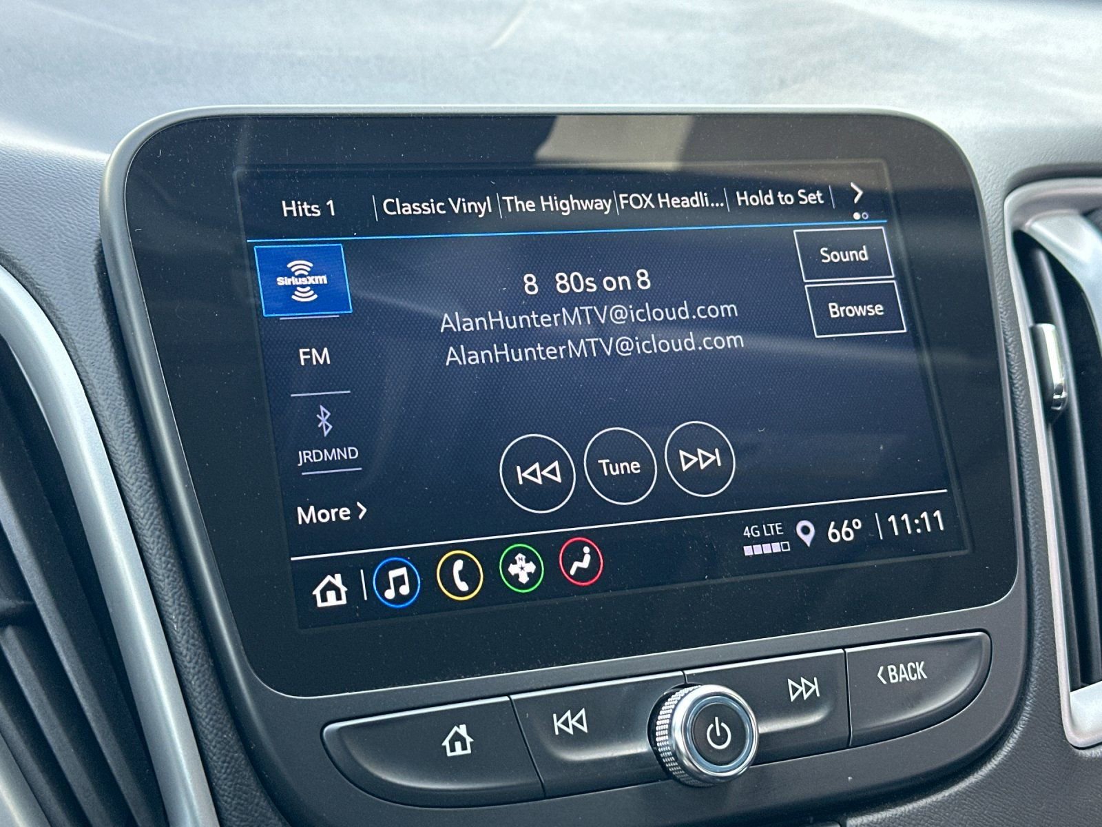 Used 2024 Chevrolet Malibu LT image 16