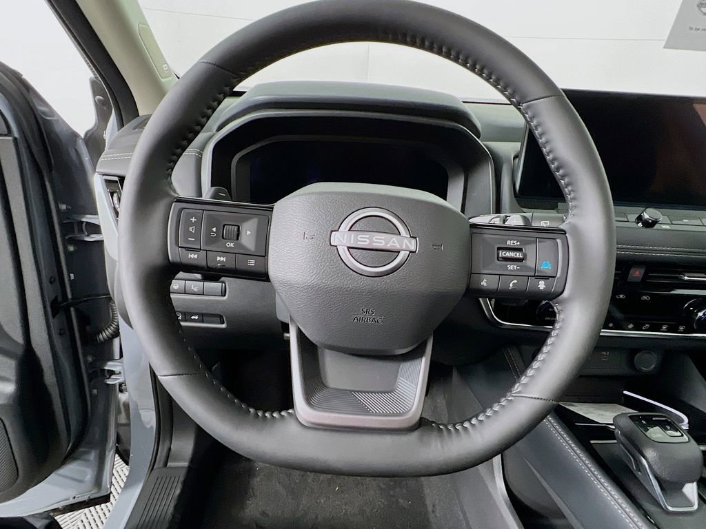 New 2026 Nissan Rogue Platinum image 10