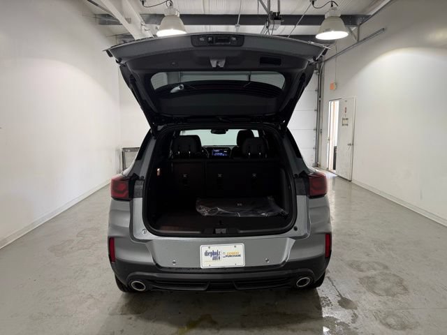 New 2026 Chevrolet TrailBlazer RS w/ Convenience Package FWD image 8