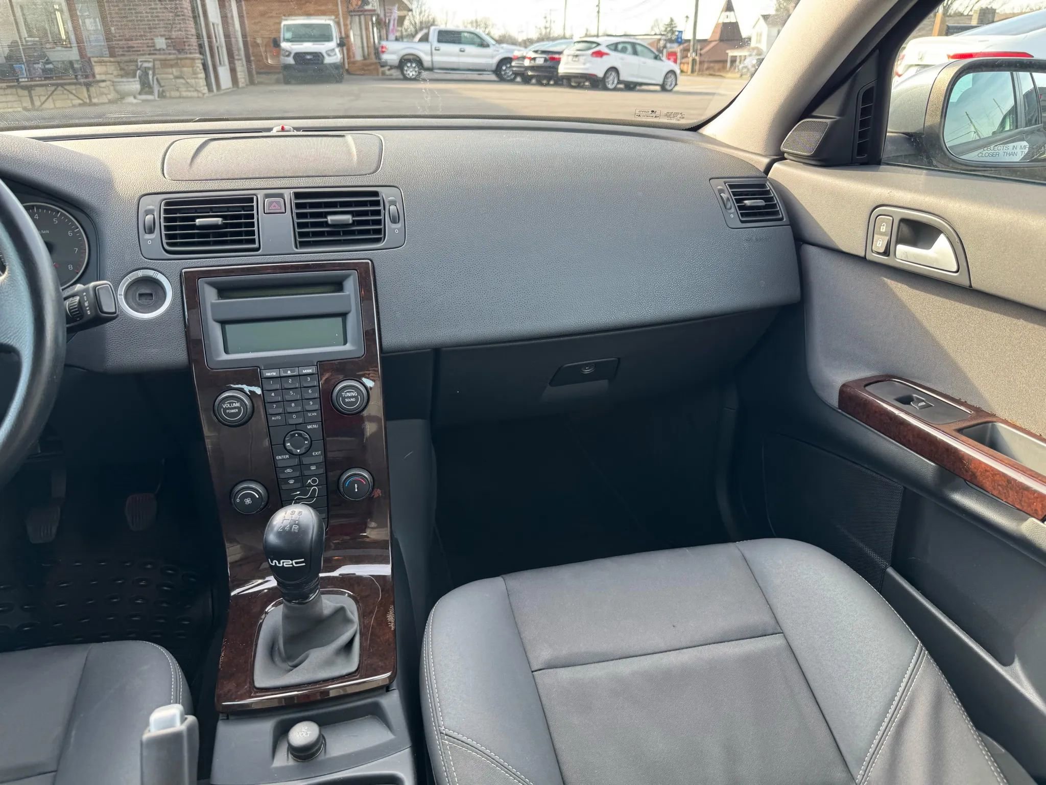 Used 2007 Volvo S40 2.4i image 38