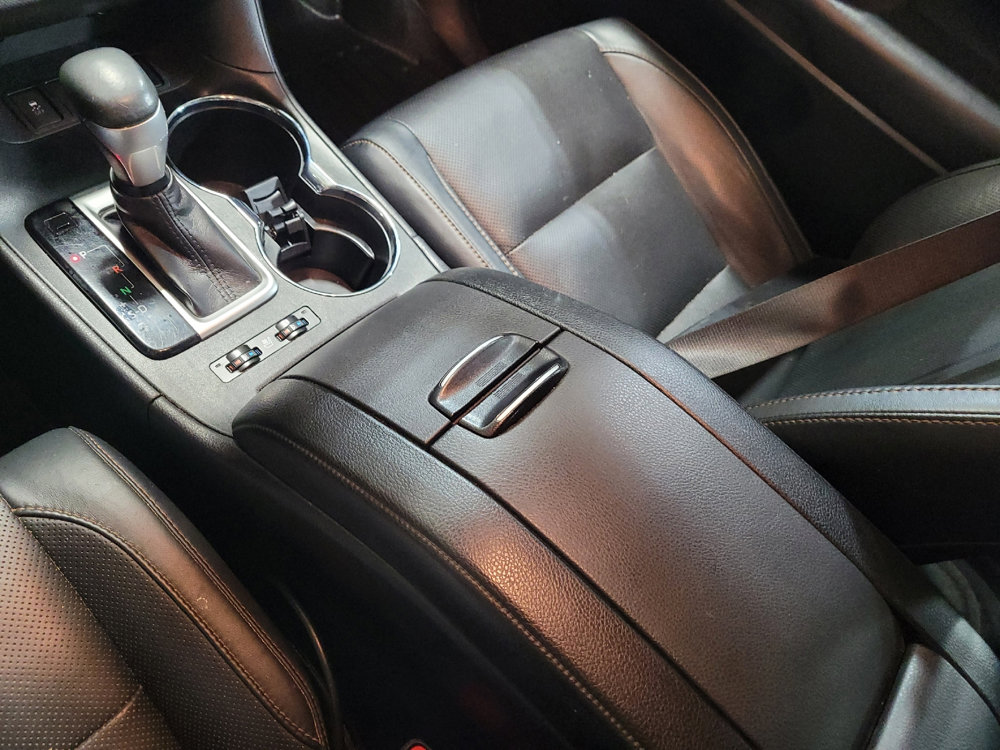 Used 2019 Toyota Highlander Limited image 26