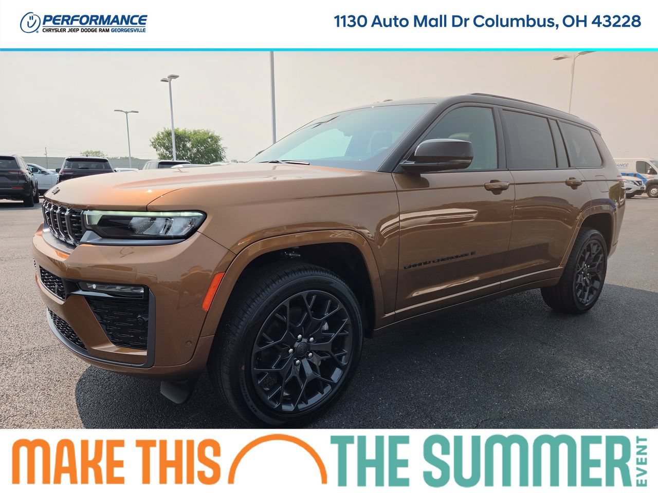 New 2026 Jeep Grand Cherokee L Summit w/ Obsidian Package AWD/4WD image 3