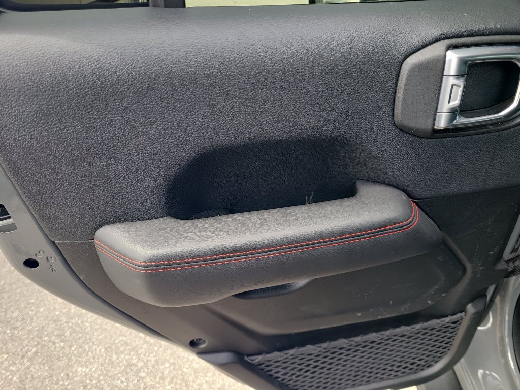 Used 2018 Jeep Wrangler Unlimited Rubicon AWD/4WD image 13