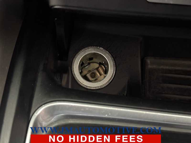 Used 2014 BMW 320i xDrive Sedan image 33