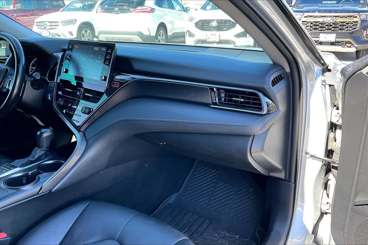 Used 2021 Toyota Camry XSE FWD image 23