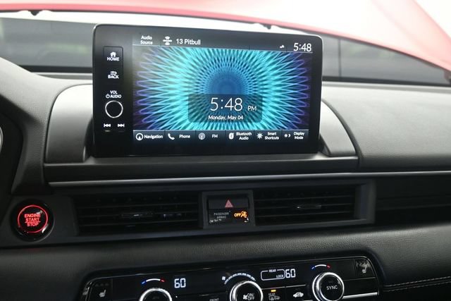 Used 2023 Honda Pilot Touring image 10