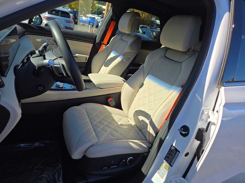 Used 2026 Genesis GV70 3.5T Sport Prestige AWD/4WD image 22
