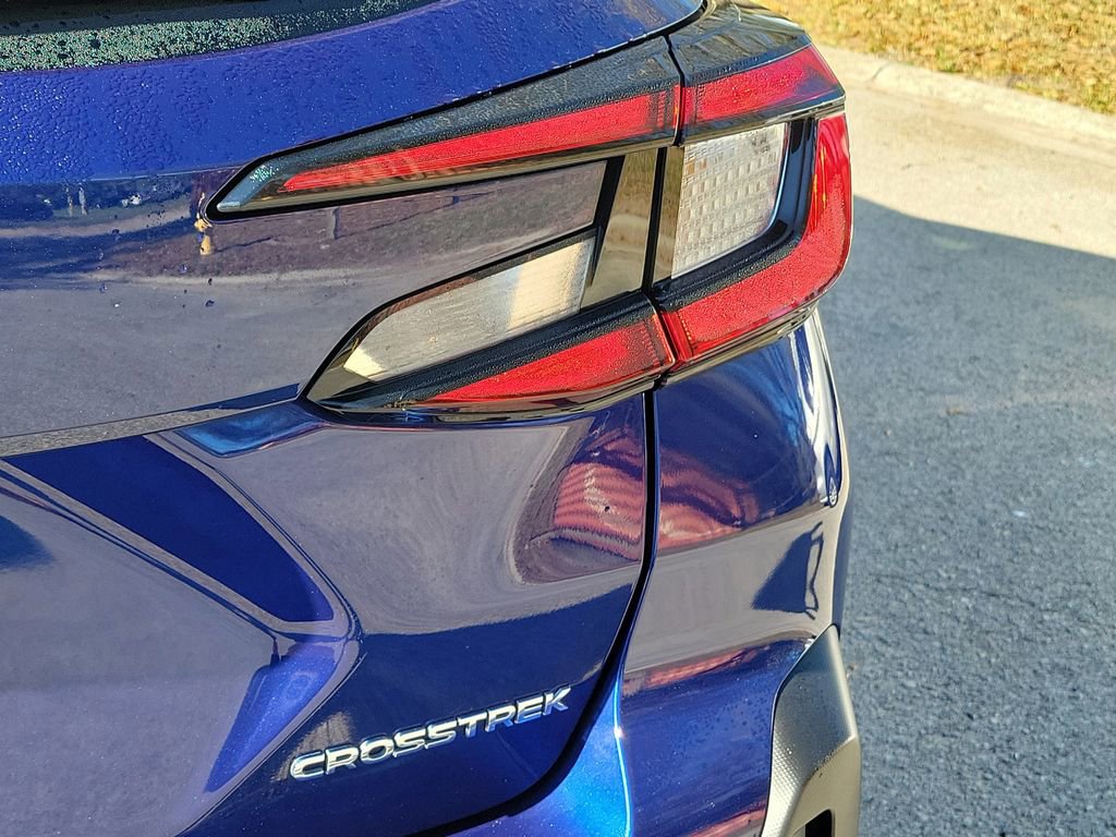 Used 2024 Subaru Crosstrek 2.0i Premium image 8