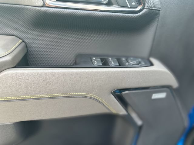 Used 2022 Chevrolet Silverado 1500 ZR2 w/ Technology Package AWD/4WD image 15
