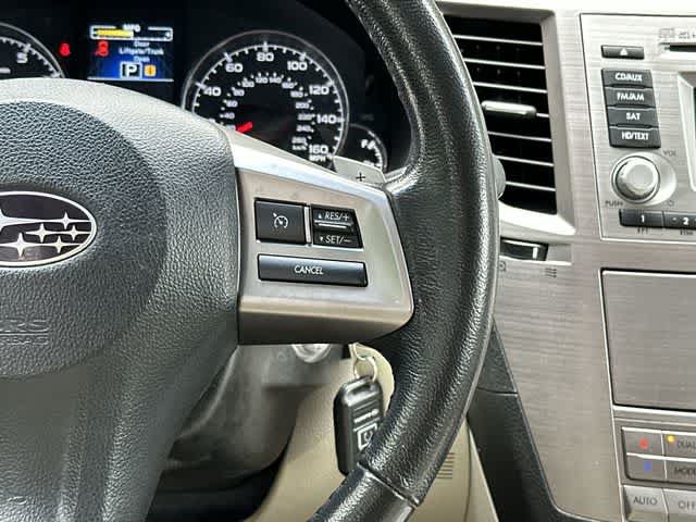 Used 2013 Subaru Outback 3.6R Limited w/ Moonroof Pkg AWD/4WD image 10