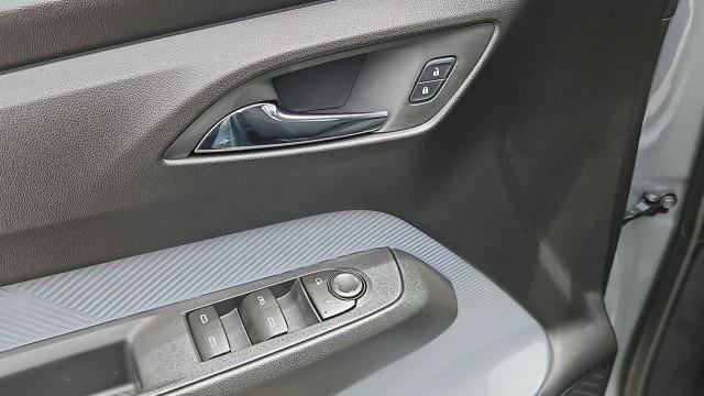New 2027 Chevrolet Bolt LT w/ LPO, All-Weather Package FWD image 22