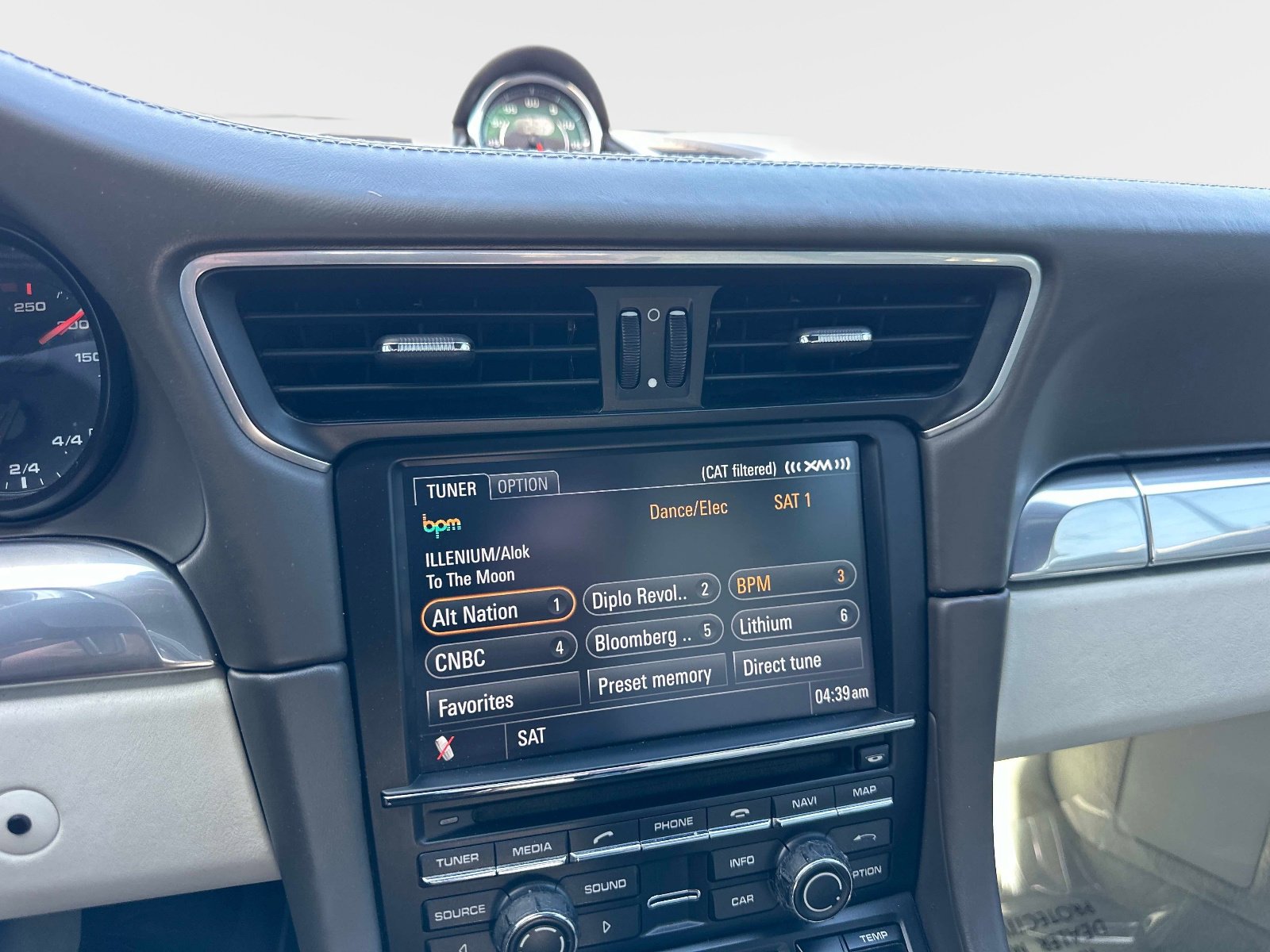 Used 2012 Porsche 911 Carrera S image 24