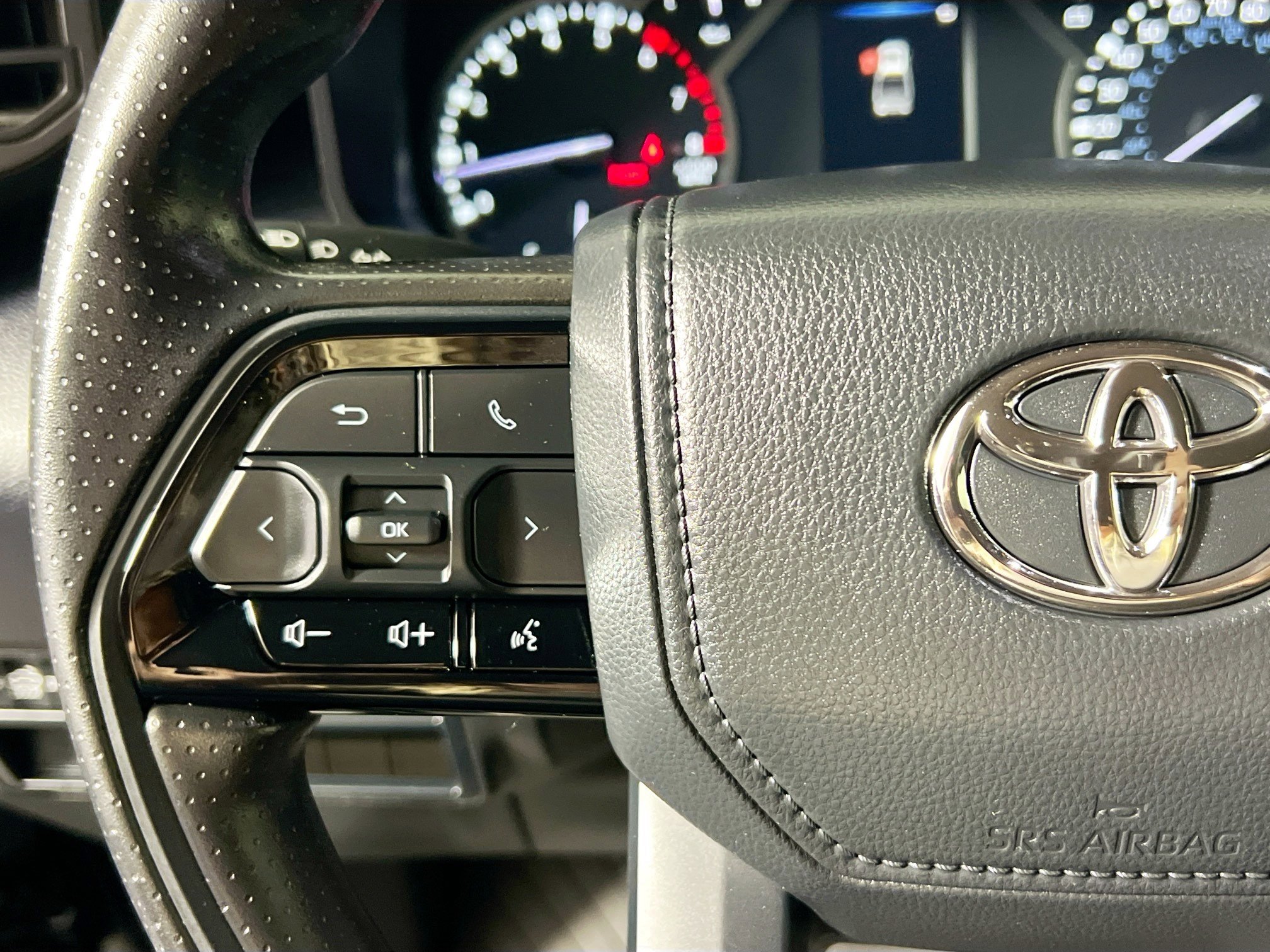 Used 2024 Toyota Tundra SR image 18