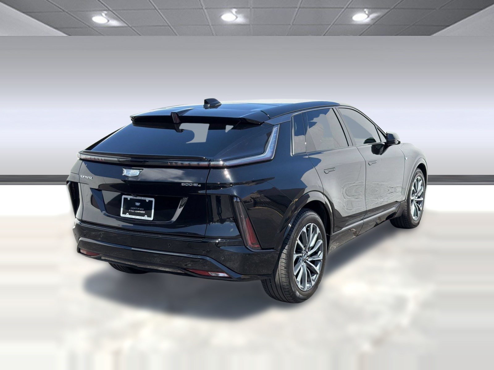 Certified 2024 Cadillac Lyriq Sport AWD/4WD image 8