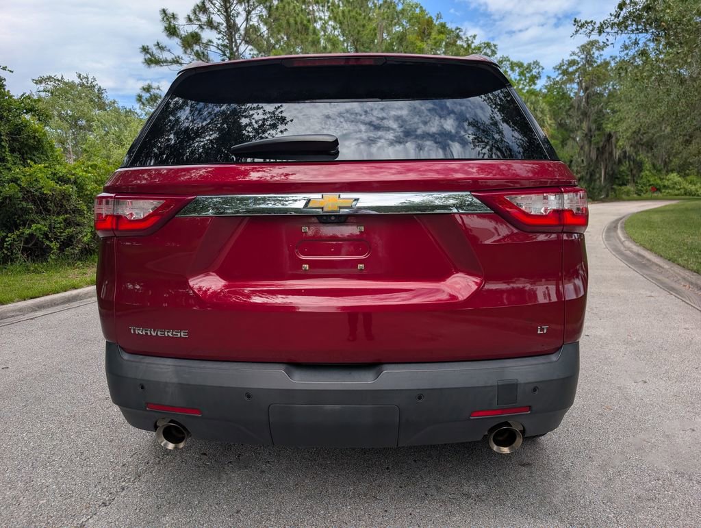 Used 2018 Chevrolet Traverse LT FWD image 7
