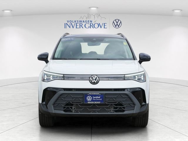 Used 2025 Volkswagen Taos SE AWD/4WD image 2