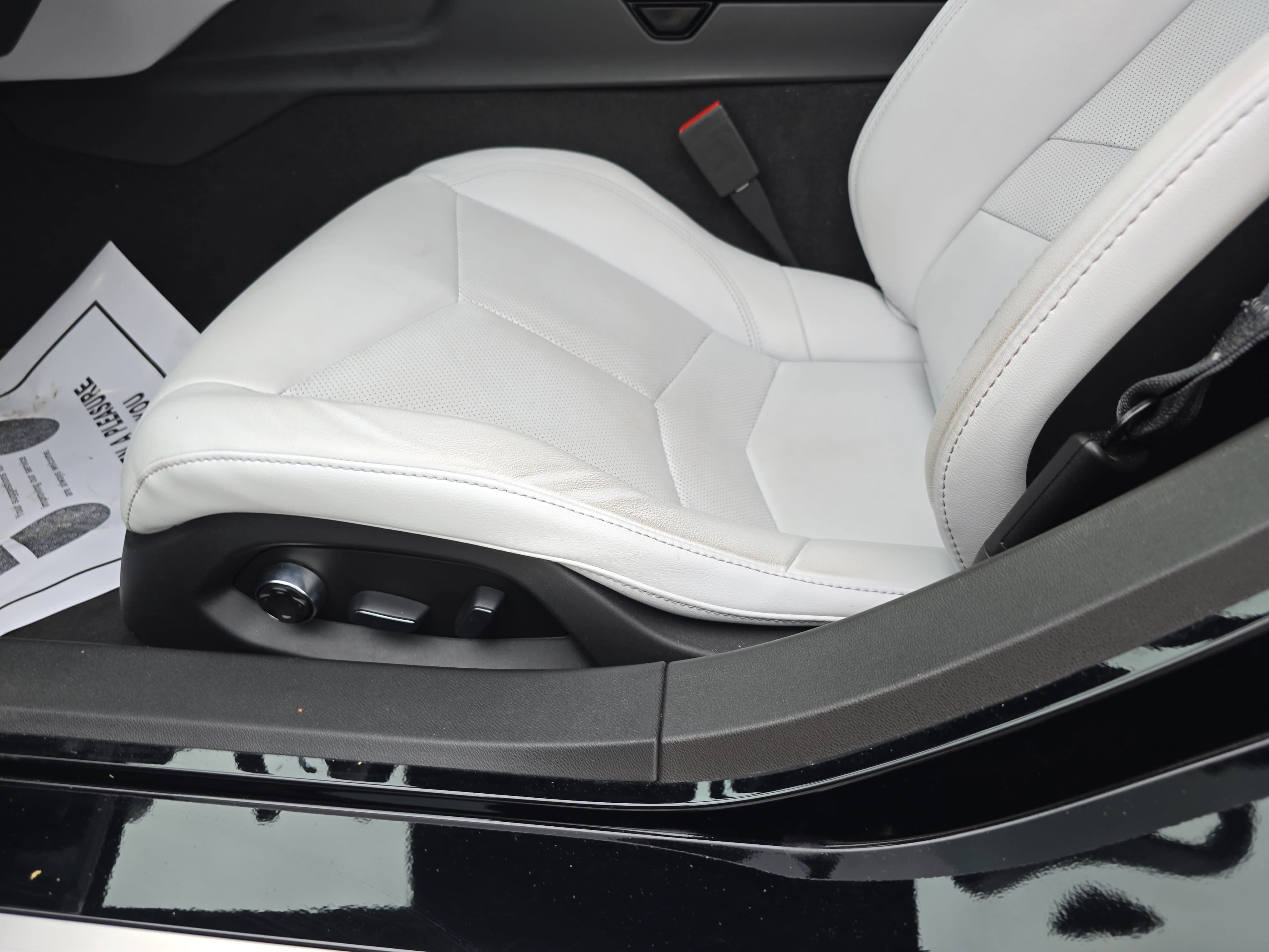 Used 2023 Chevrolet Corvette Stingray Preferred Cpe w/ Z51 Performance Package image 26