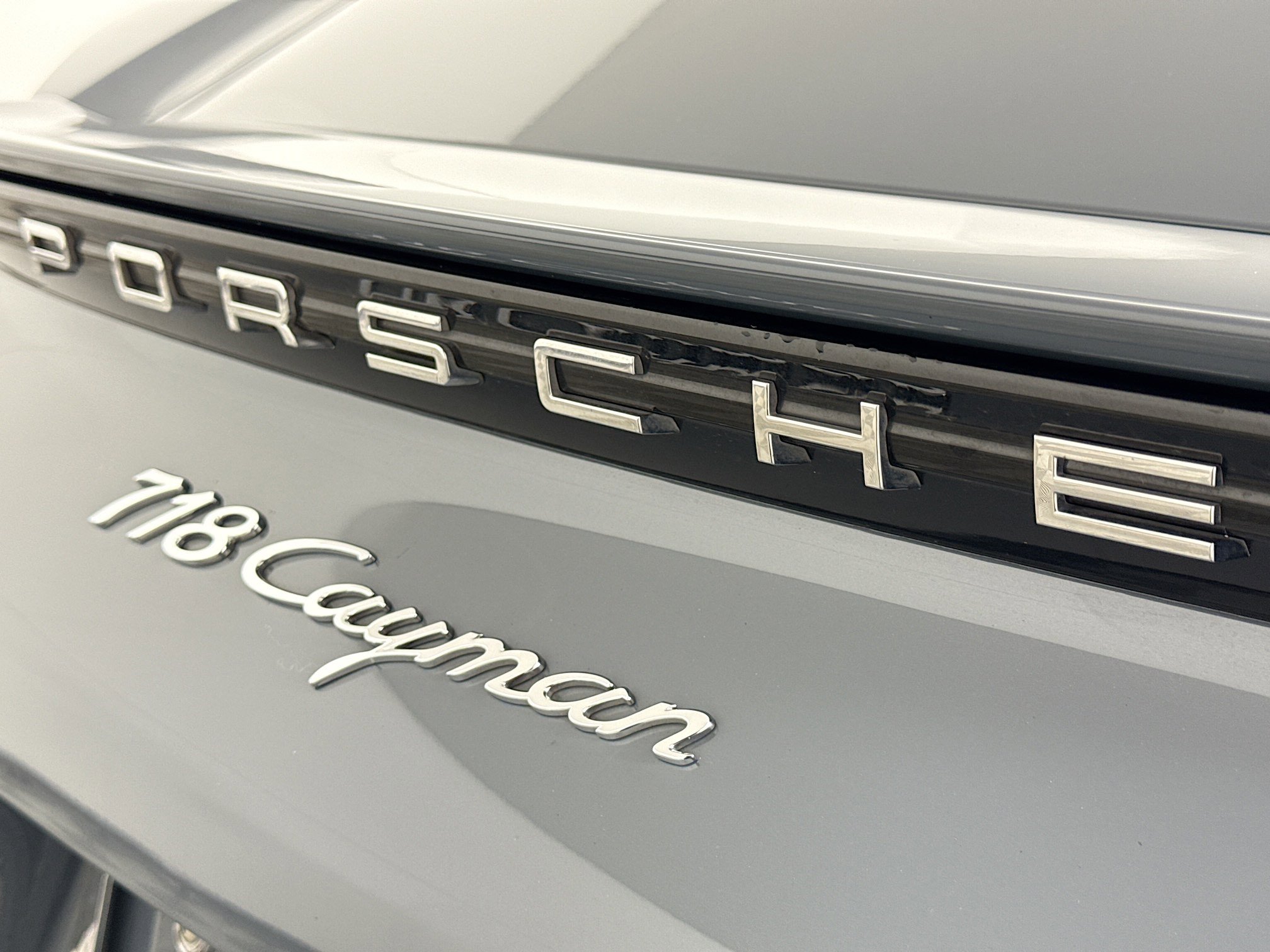Certified 2018 Porsche 718 Cayman image 24