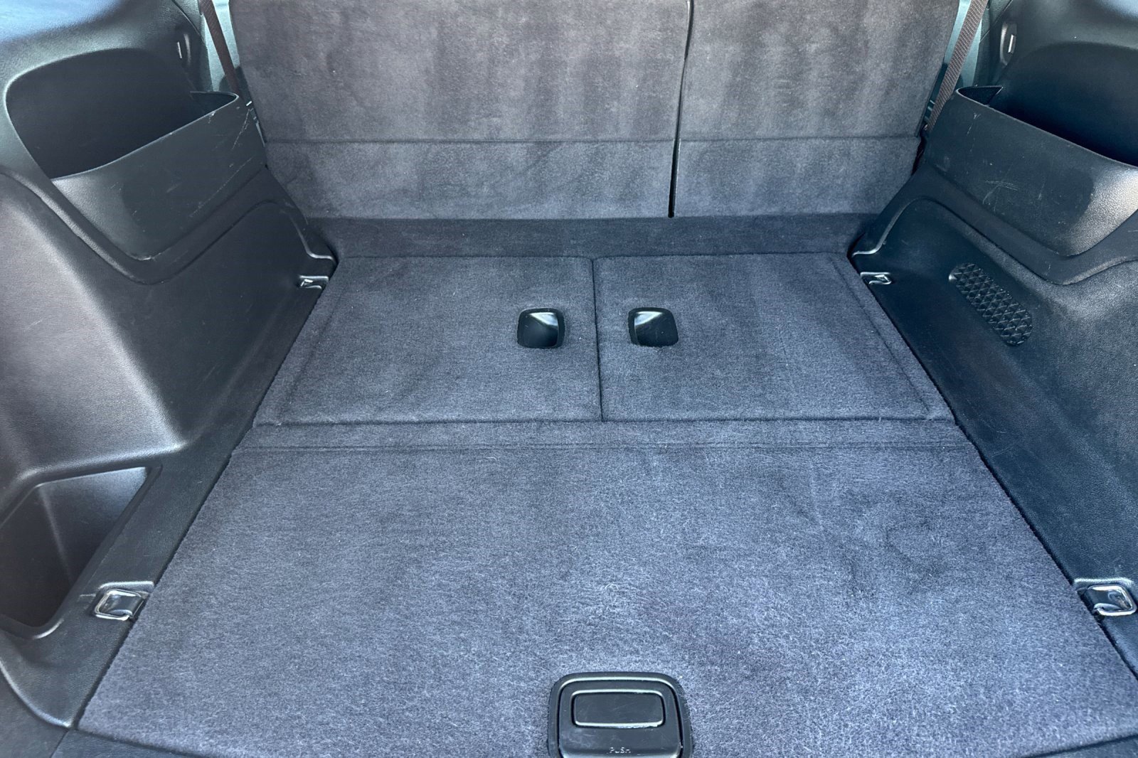 Used 2024 Dodge Durango SXT image 11