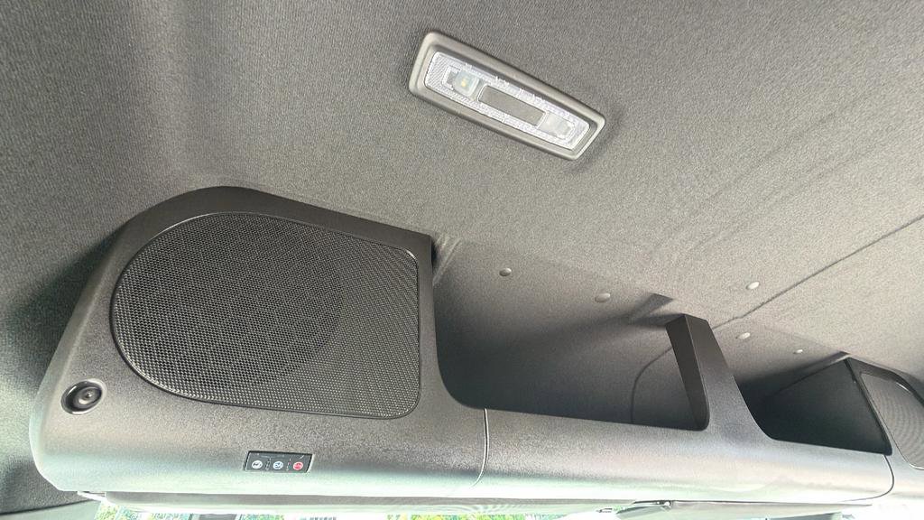 Used 2024 Chevrolet Brightdrop 600 w/ Commercial Equipment Package AWD/4WD image 31