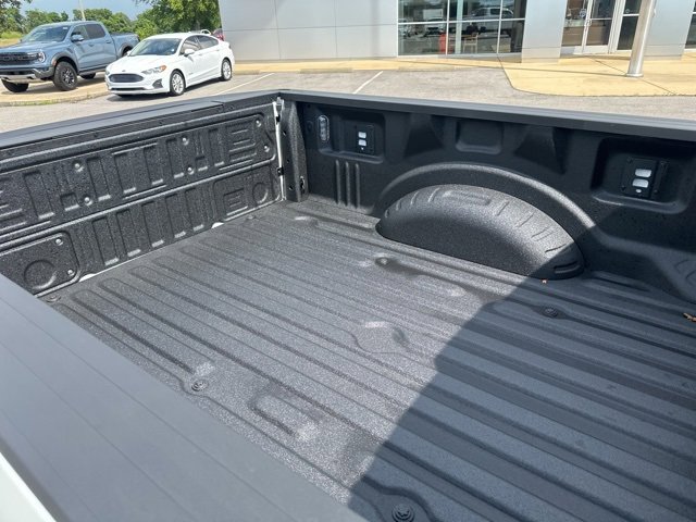 New 2025 Ford F250 Lariat w/ Lariat Ultimate Package image 4