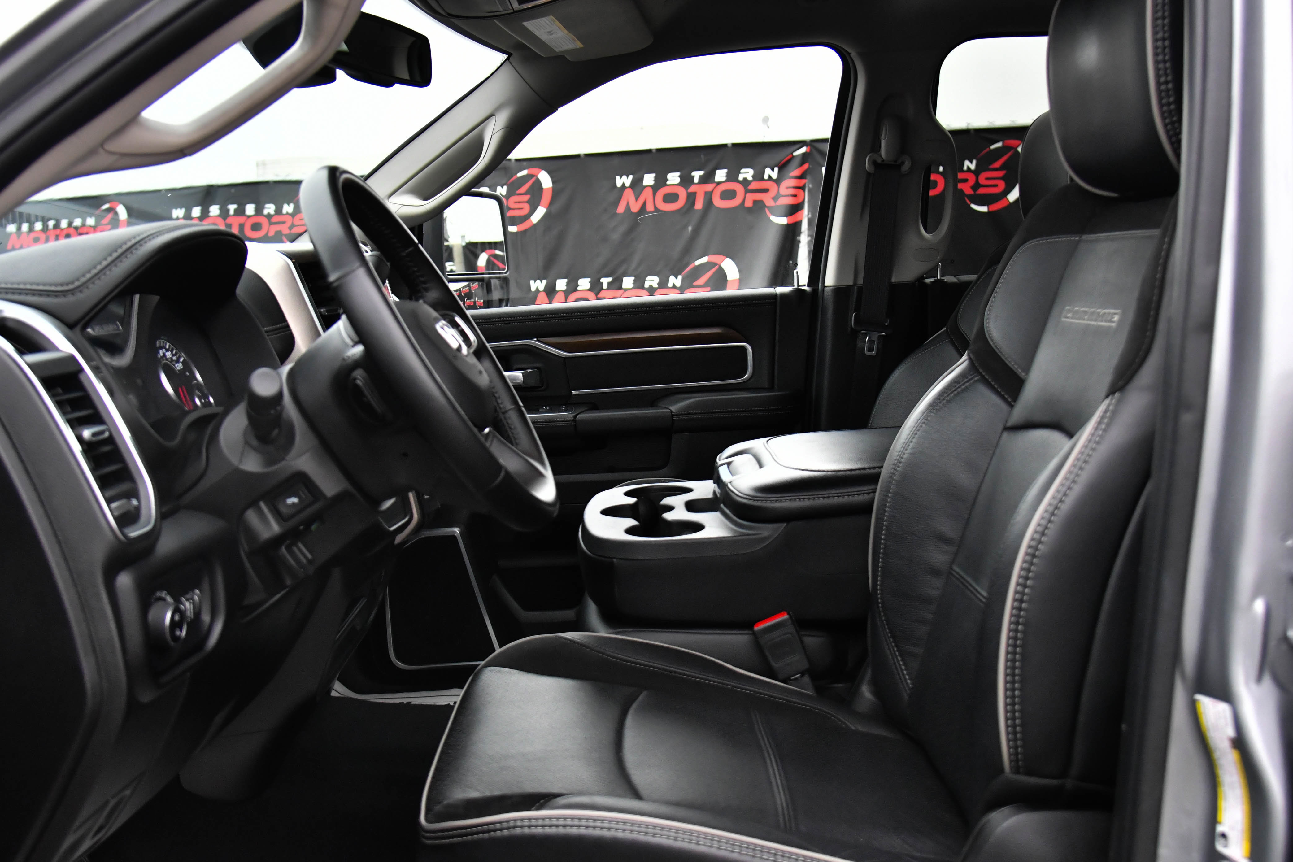 Used 2024 RAM 2500 Laramie image 21