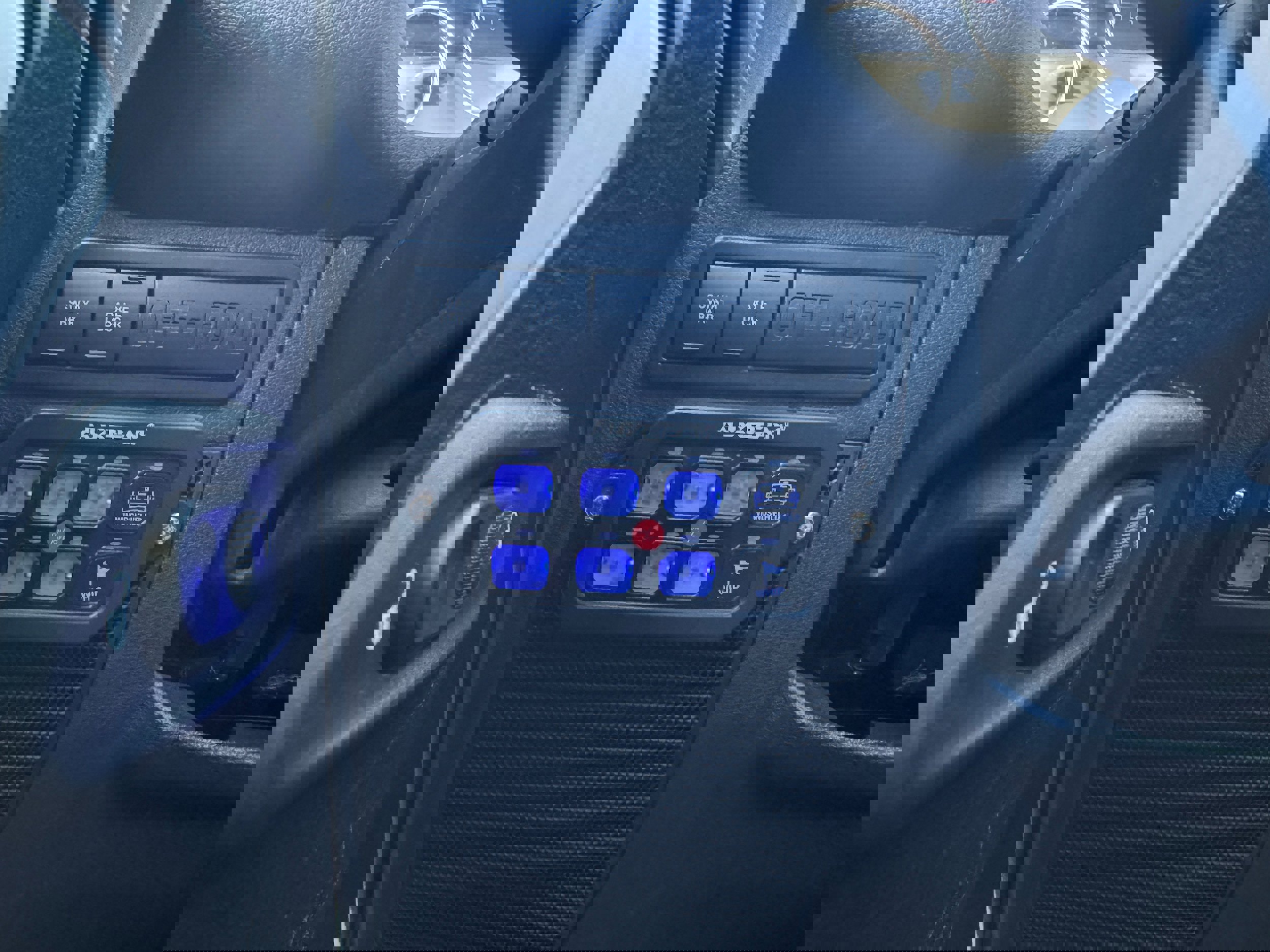 Used 2018 Jeep Wrangler Unlimited Rubicon w/ Cold Weather Group image 21