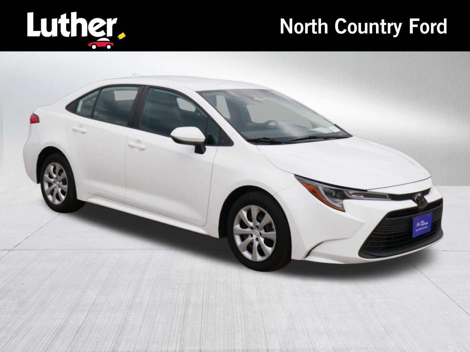 Used 2023 Toyota Corolla LE image 1